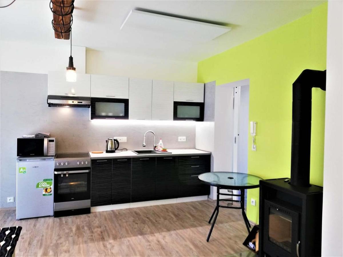 Apartmany Pod Capy, Nasavrky Buitenkant foto