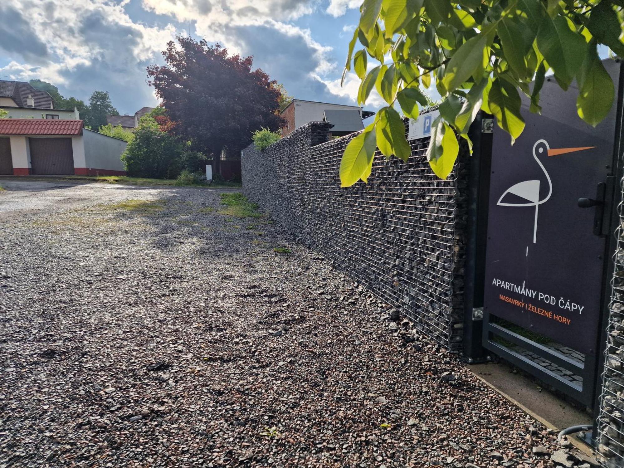 Apartmany Pod Capy, Nasavrky Buitenkant foto